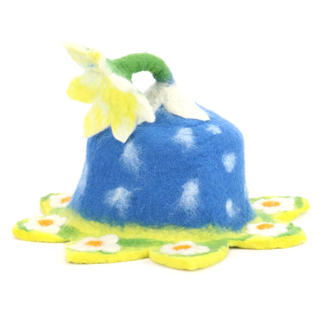 LoudElephant Handcrafted Wool Felt Hat from Nepal - Daisies