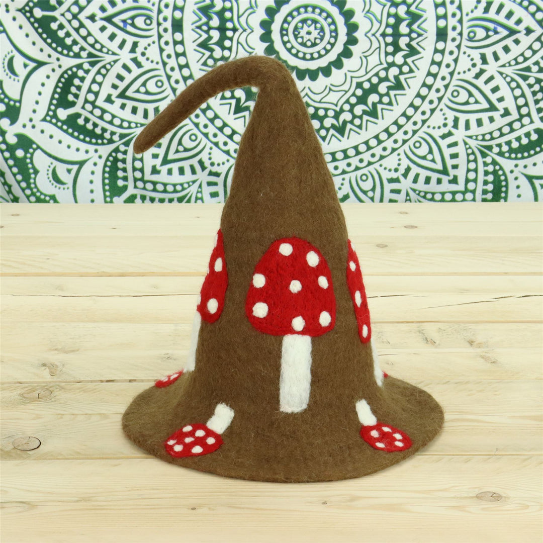 LoudElephant Handcrafted Wool Felt Hat from Nepal - Toadstool Brown