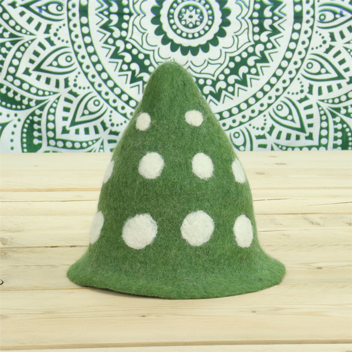 LoudElephant Handcrafted Wool Felt Hat from Nepal - Elf Green