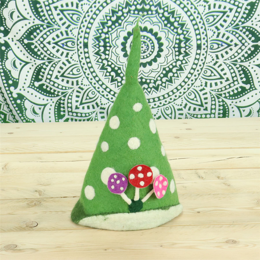 LoudElephant Handcrafted Wool Felt Hat from Nepal - Elf Toadstool Green