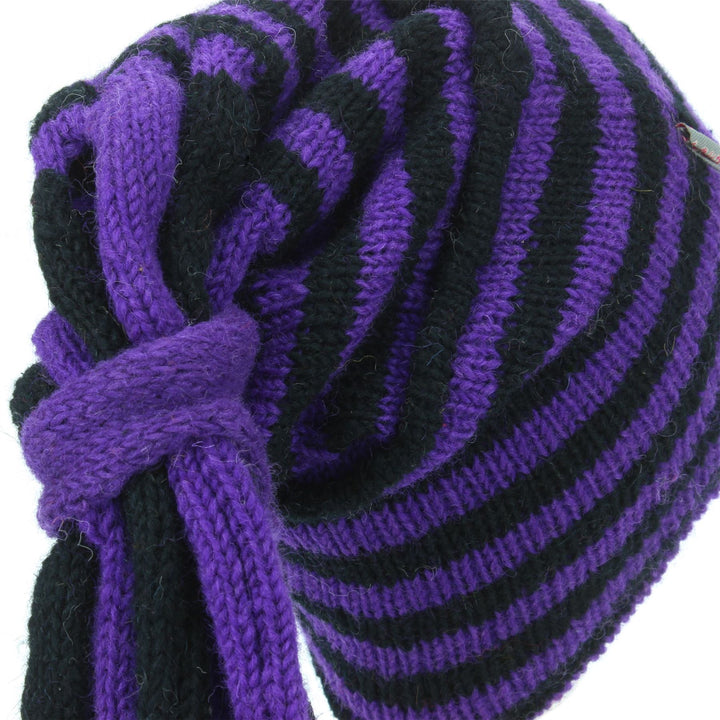 Wool Knit 'Fountain' Tassels Beanie Hat - Purple & Black