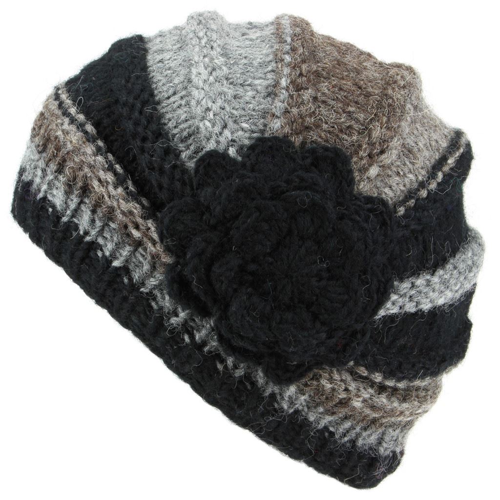 Ladies Chunky Wool Knit Shell Shaped Beanie Hat with Side Flower - Black