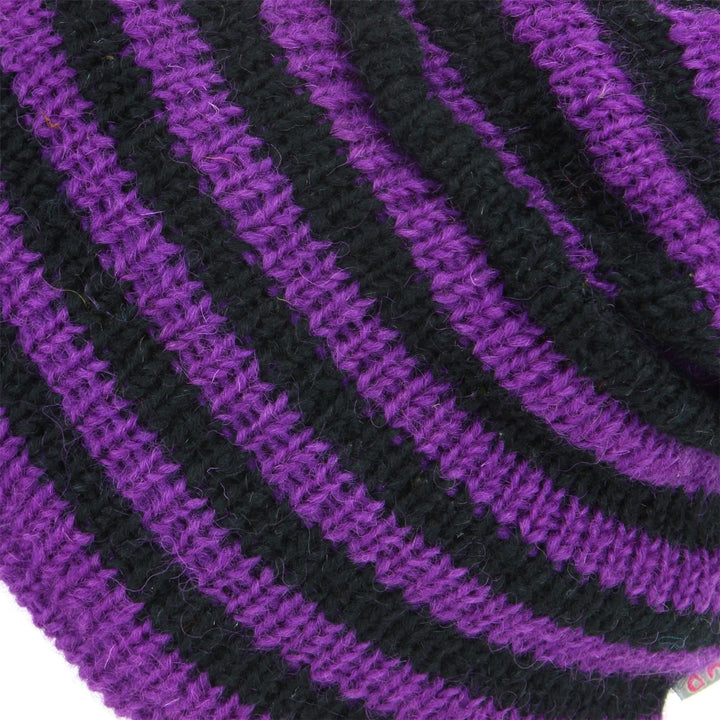 Wool Knit Ridge Beanie Hat with Fleece Lining - Purple & Black